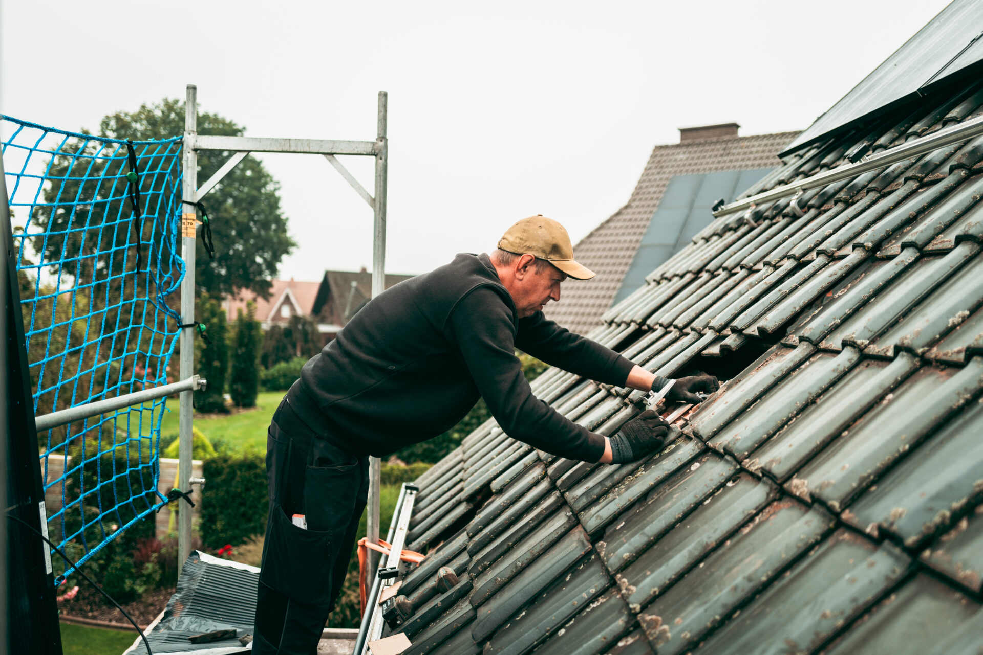 Fotografie einer schwarzen Solarplatte